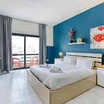 Beautiful, 3br Seafront In Ferries By 360 Estates Apartamento *