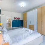 Beautiful, 3br Seafront In Ferries By 360 Estates