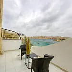 Beautiful, 3br Seafront In Ferries By 360 Estates Apartamento
