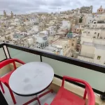 Beautiful, 3br Seafront In Ferries By 360 Estates Apartamento *