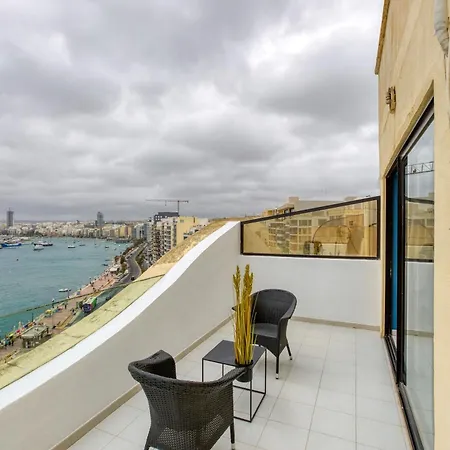 Apartment Beautiful, 3br Seafront In Ferries By 360 Estates Sliema