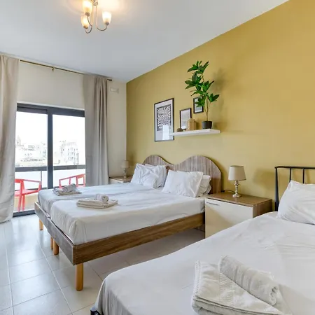 Beautiful, 3br Seafront In Ferries By 360 Estates Daire *