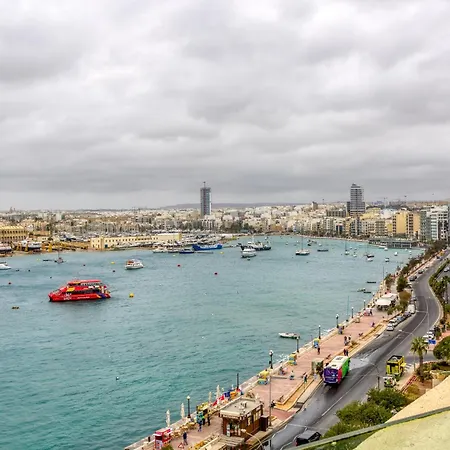 Beautiful, 3br Seafront In Ferries By 360 Estates Apartament
