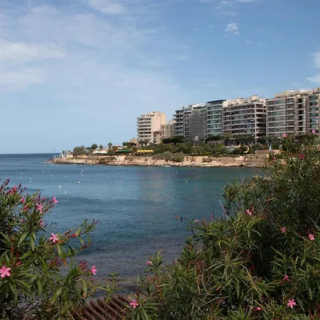 Apartment Beautiful, 3br Seafront In Ferries By 360 Estates