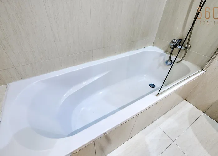 Beautiful, 3br Seafront In Ferries By 360 Estates Apartment *