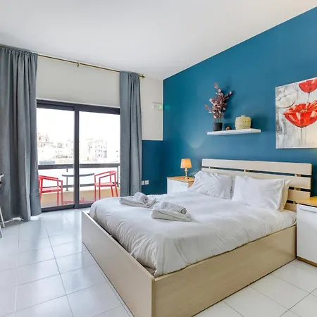 Beautiful, 3br Seafront In Ferries By 360 Estates Daire *